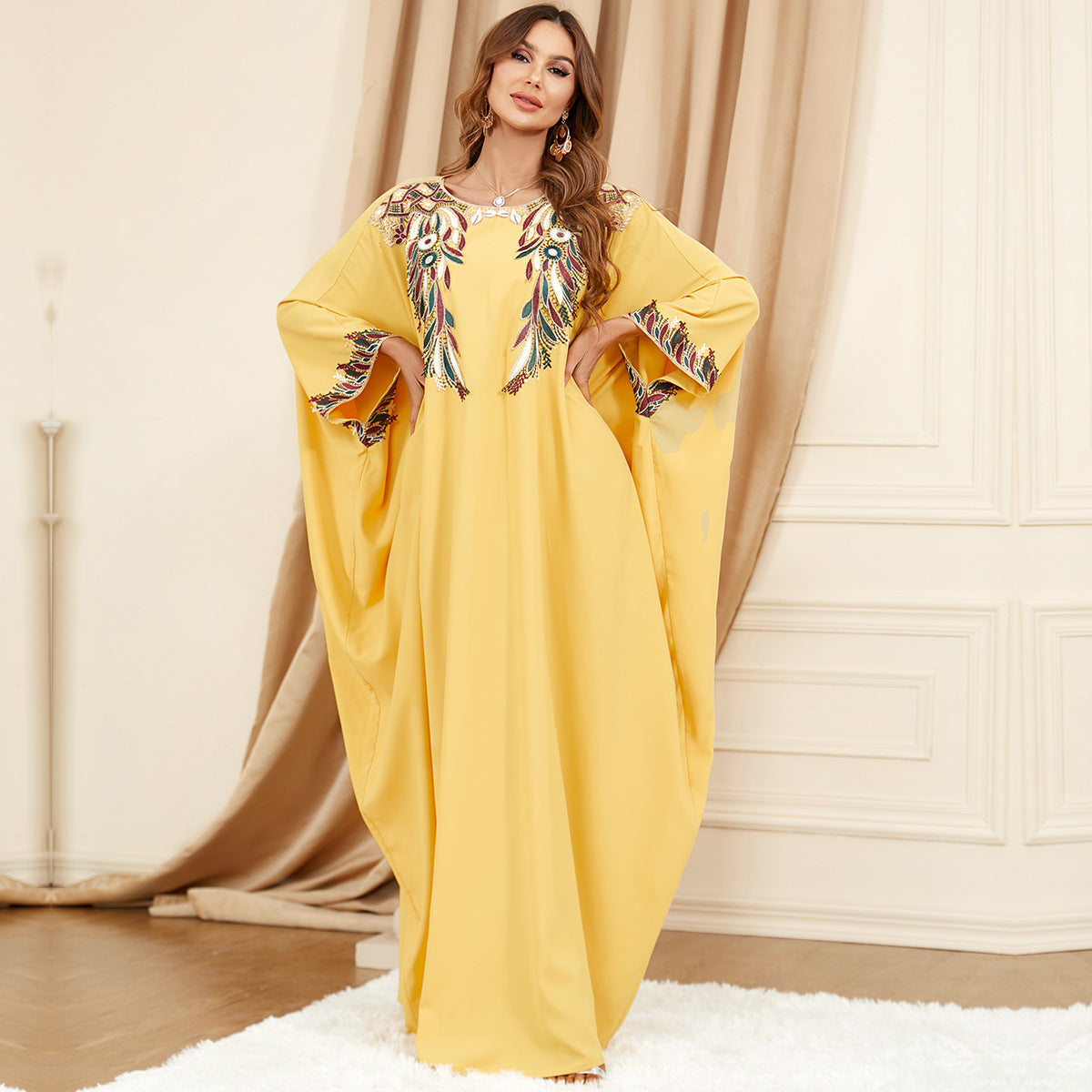 Yellow Bat Sleeve Loose Fashion Crew Neck Dress