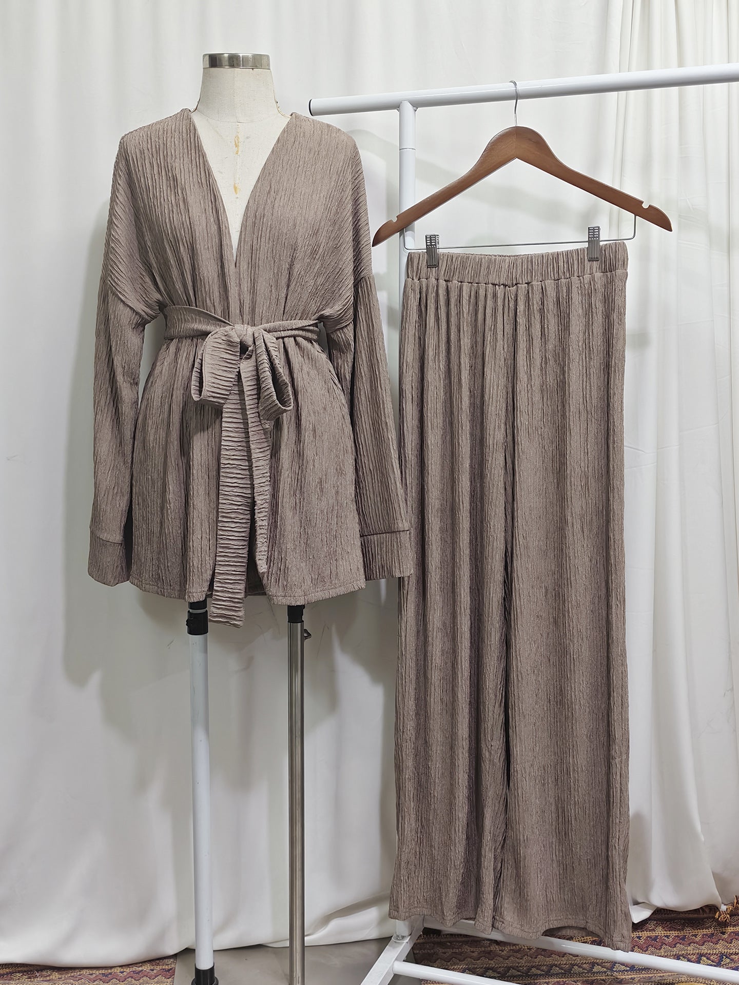 Relaxed Open-Front Top and Wide-Leg Pants Set