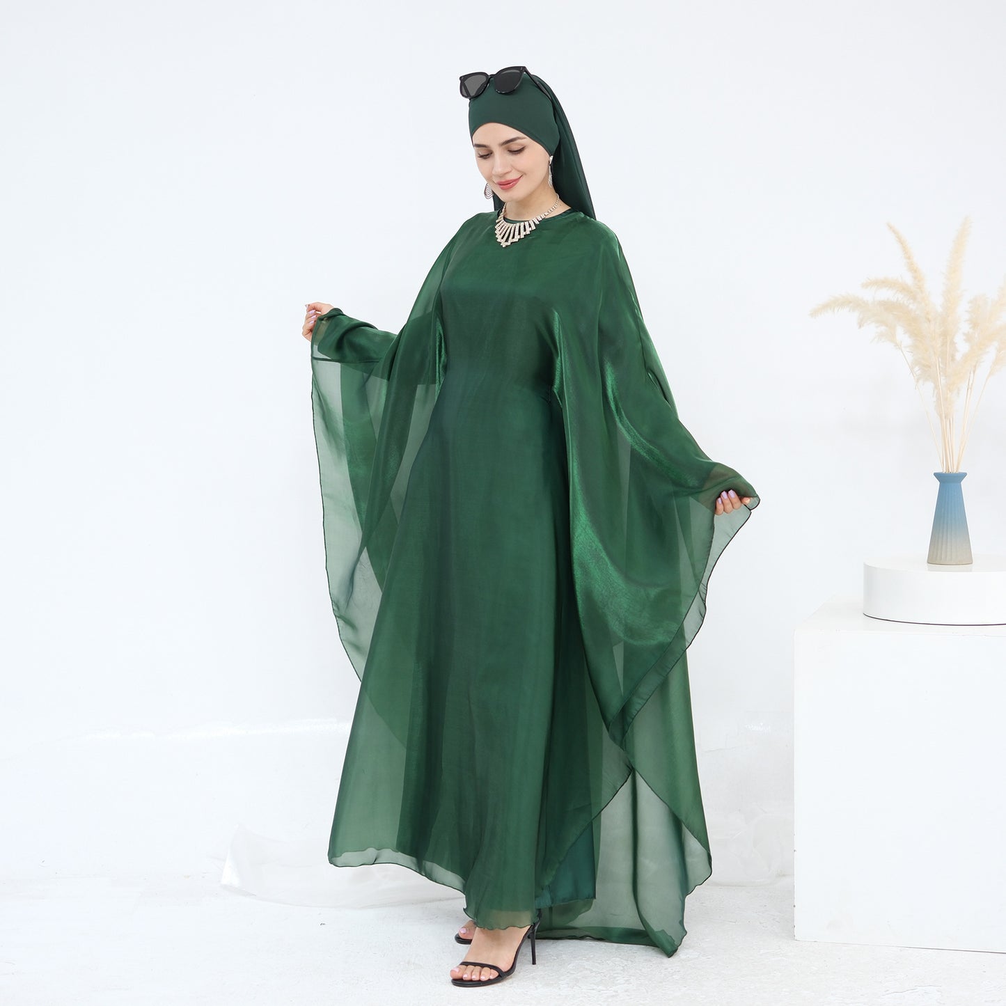 Solid Elegant Dubai Muslim Long Robe Two-Piece Set