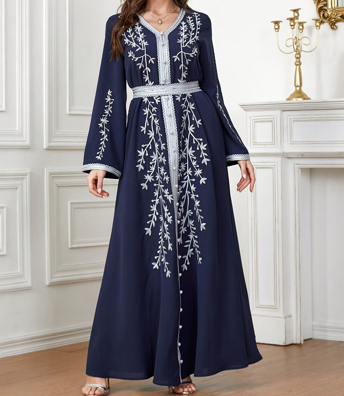 Loose Embroidery Long-sleeved Dress