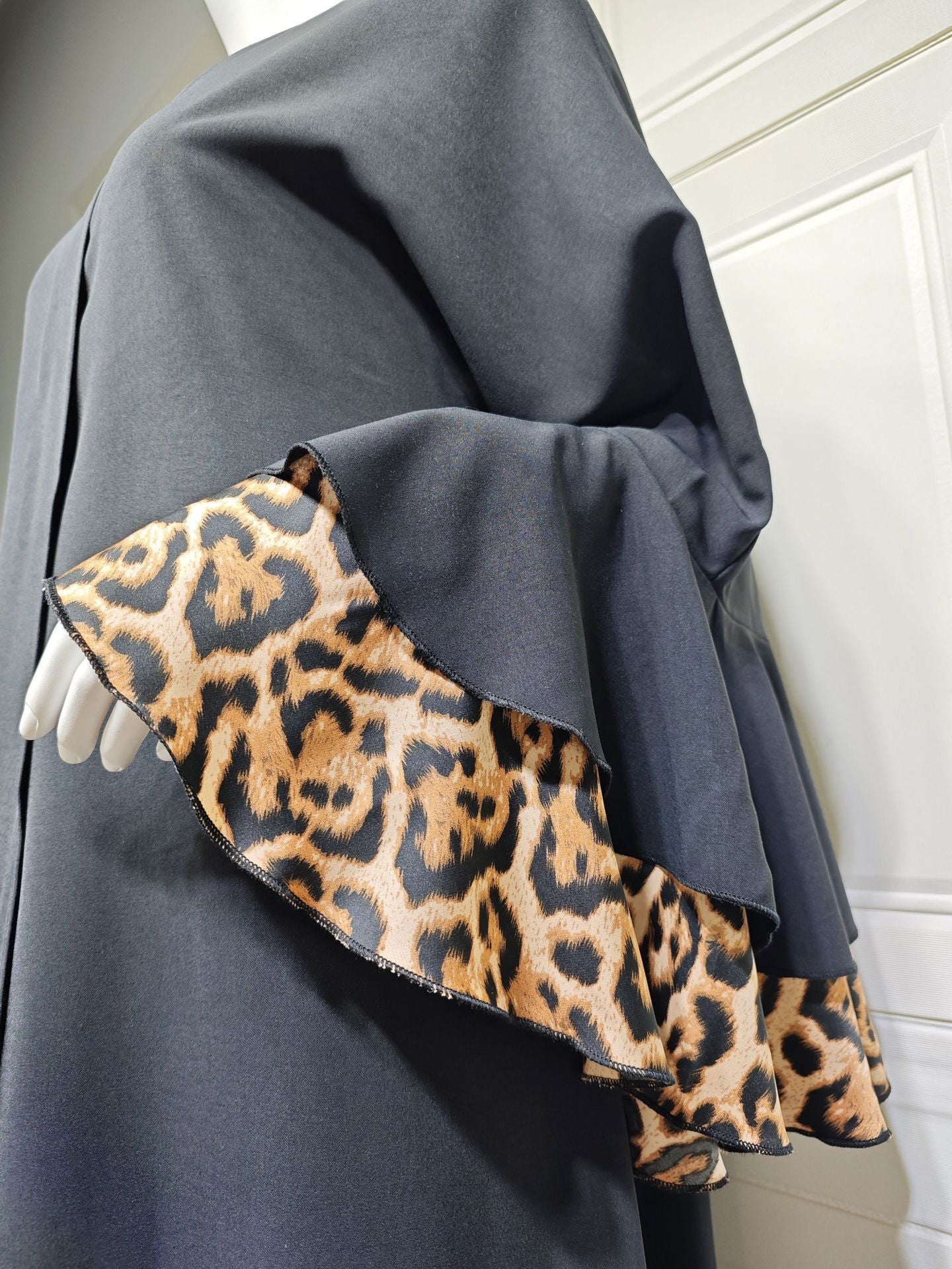 Trendy Wide Sleeve Open Abaya Dress