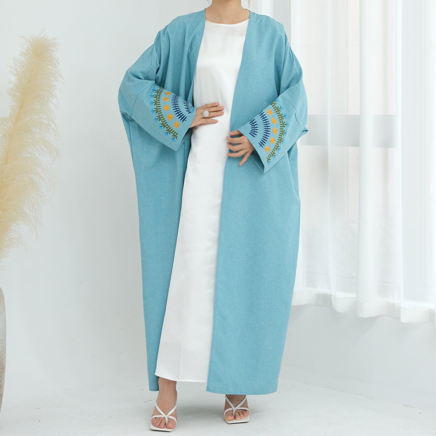 Women's Embroidered Dress Robe