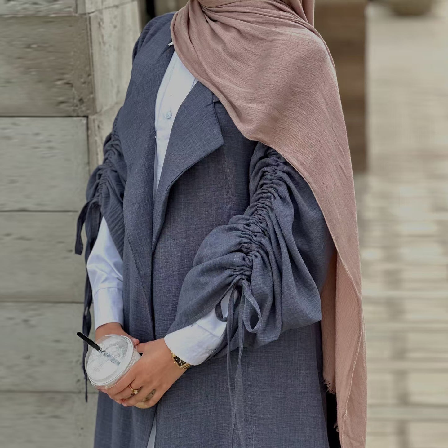 Elegant Blazer-Collar Abaya Cardigan with Ruched Sleeves
